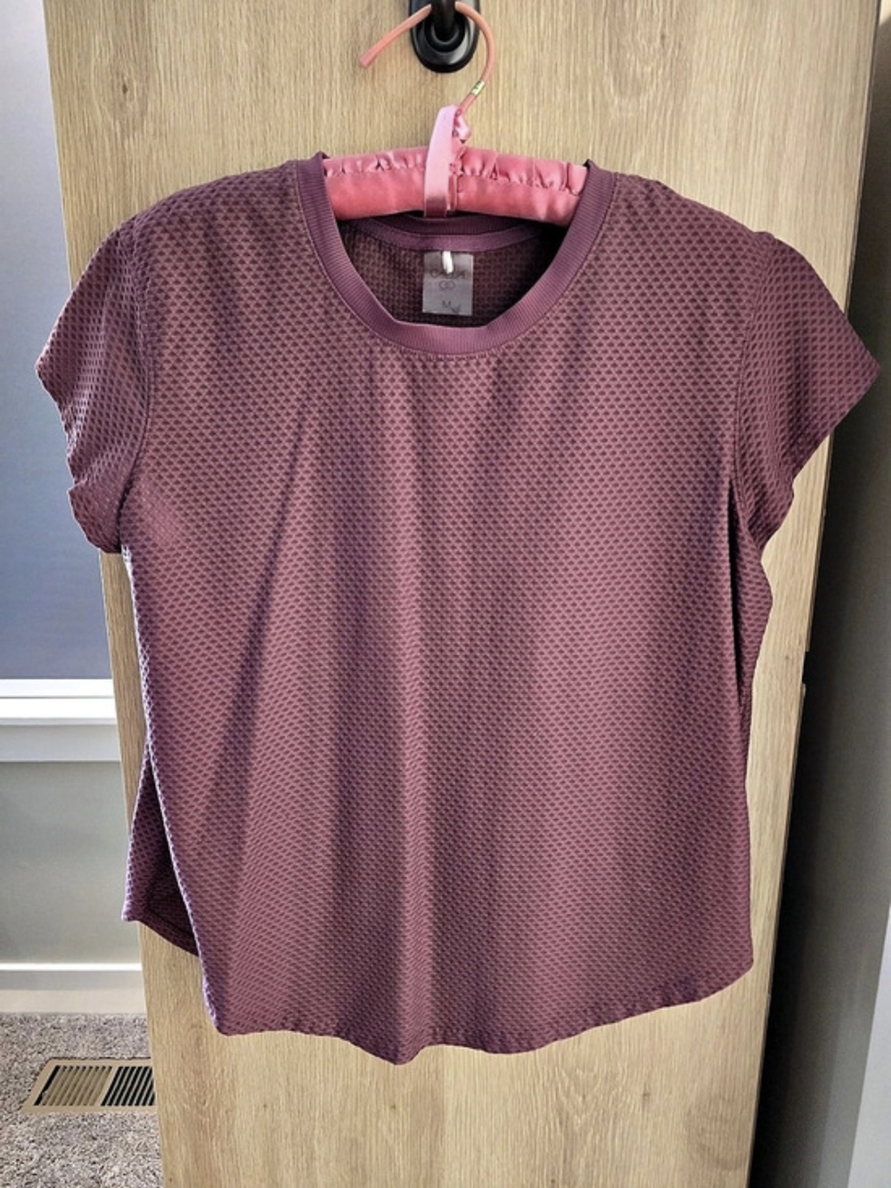 CALIA Textured Short Sleeve Top in Purple Size Medium